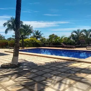 apartamento-2-min-caminhando-da-areia-de-geriba.cabofriohotels.org/
